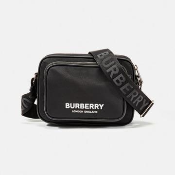 Burberry[당일배송] 버버리 나일론 로고 지퍼포켓 패디 숄더 크로스백 블랙 8049094 A1189