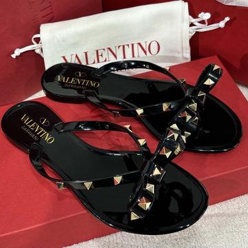 Valentino-디에고-국내배송- 발렌티노 락스터드 리본 플립플랍 2W2S0552 블랙